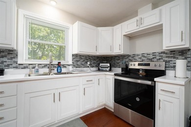 Welcome to this charming 3-bedroom, 1-bath brick home nestled in - photo 12