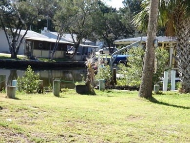 Gulf access with no bridges, Crystal River property a standout - photo 14