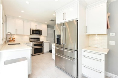 MOVE IN READY completely renovated 3 Bedroom, 2 Bath expanded - photo 14