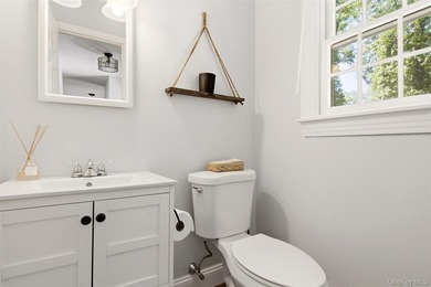 Stunning 4-bedroom, 2.5 bath Colonial nestled on a quiet - photo 14
