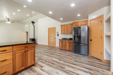 Beautifully upgraded 1,858 sq ft single-level home in Cedar