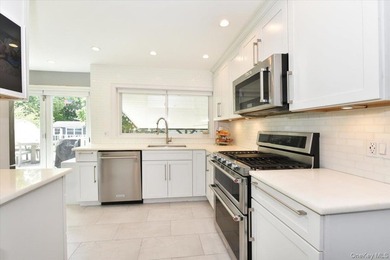 MOVE IN READY completely renovated 3 Bedroom, 2 Bath expanded - photo 16