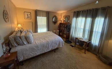 INVESTORS DELIGHT AND OR OWNER THAT WANTS TO REMODEL THE HOME - photo 16