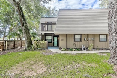 Stunning Townhouse in the Heart of Port Orange! Move-in ready - photo 21