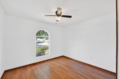 Now offered at $289,000, this beautifully updated 3BD/2BTH Palm - photo 21