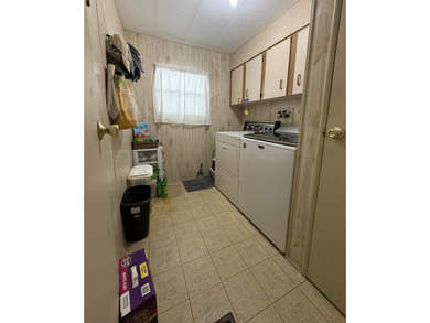 INVESTORS DELIGHT AND OR OWNER THAT WANTS TO REMODEL THE HOME - photo 21
