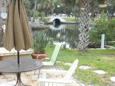Gulf access with no bridges, Crystal River property a standout - photo 22