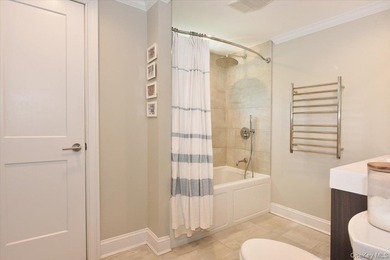 MOVE IN READY completely renovated 3 Bedroom, 2 Bath expanded - photo 27