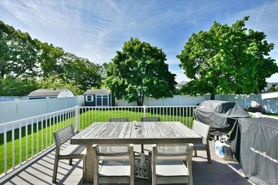 MOVE IN READY completely renovated 3 Bedroom, 2 Bath expanded - photo 29