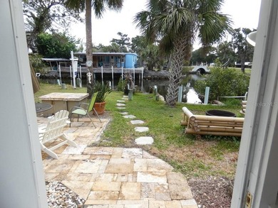 Gulf access with no bridges, Crystal River property a standout - photo 37