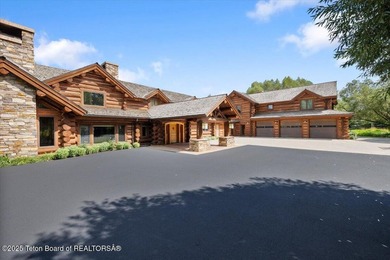Initially operated as a B&B, this property can accommodate many - photo 6