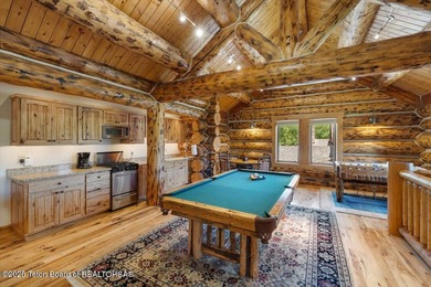 Initially operated as a B&B, this property can accommodate many - photo 7