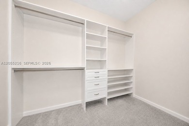 Welcome to Monarch Lakes, one of Miramar's most desirable gated - photo 17