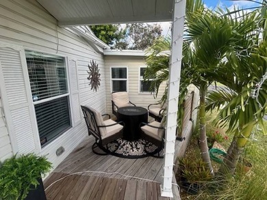 MOTIVATED SELLER !!!! Stunning and refined one of a kind home ! - photo 22