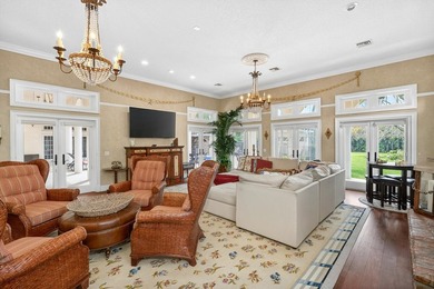 Nestled on 2.60 acres in the highly sought-after Paddock Park 2 - photo 23