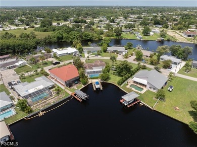 Welcome to 1300 Thompson Street, North Fort Myers, a beautifully - photo 41