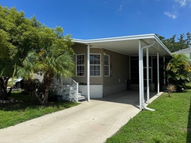 This spacious 2005 model home offers 3 bedrooms, 2 bathrooms - photo 3