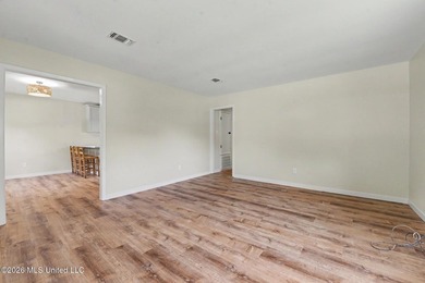 HUGE PRICE IMPROVEMENT! Your search ends here! Renovated home in - photo 5