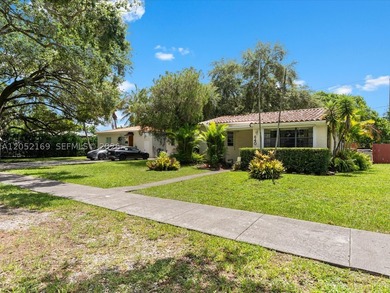 One of the best priced homes in Miami Springs! this 2-bedroom - photo 3