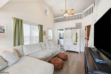 Waterfront, newly renovated retreat on Lake Hopatcong! Tucked - photo 17