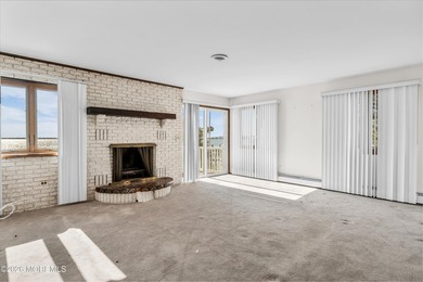 Start your summer 2026 in this prime bay front bi-level nestled - photo 17