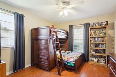 Great 3-bedroom home in Chateau Estates North. A New Fortified - photo 20