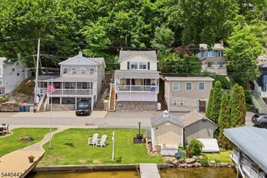 Waterfront, newly renovated retreat on Lake Hopatcong! Tucked - photo 23