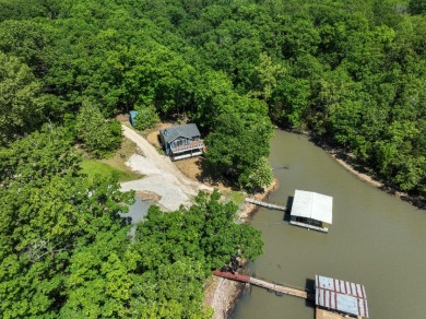 2025-Built Lakefront Home on Lake of the Ozarks in Climax Springs - photo 2