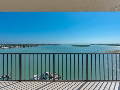Marco Island Area Condo For Sale in Marco Island Florida