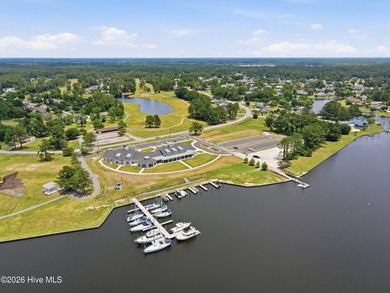 Beautiful brick home located in the desirable Fairfield Harbour - photo 5