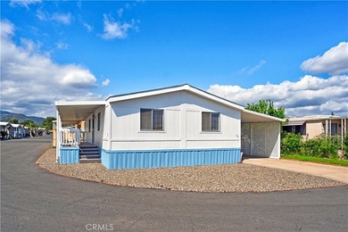 Move-in Ready 55+ Corner-lot Home in the Gated Huntsman - photo 3