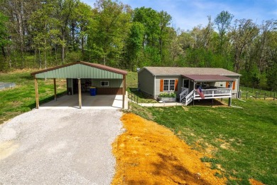 Lake Home For Sale in Bowling Green, Kentucky