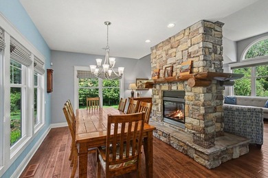 Welcome to this spacious 5-bedroom home showcasing high-end - photo 11
