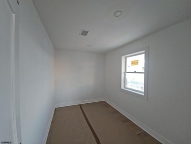 EXCEPTIONAL NEW CONSTRUCTION -- COASTAL LUXURY LIVING!! Welcome