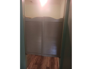 This lovely 1985 (26x52, 1,352 sq. ft.) Coro manufactured home - photo 20