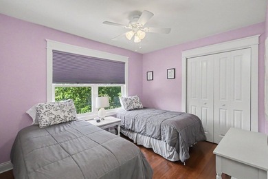 Welcome to this spacious 5-bedroom home showcasing high-end - photo 29