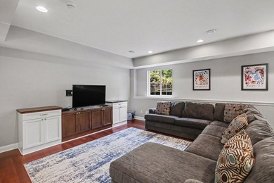 Welcome to this spacious 5-bedroom home showcasing high-end - photo 35