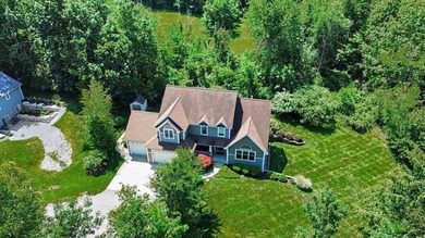 Welcome to this spacious 5-bedroom home showcasing high-end - photo 49