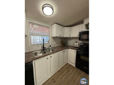 Looking for affordable living with all the amenities? Look no - photo 6