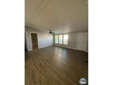 Looking for affordable living with all the amenities? Look no - photo 9