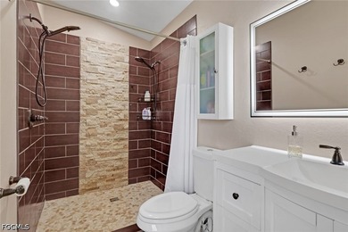 Located in a non flood zone with no flood insurance required - photo 15