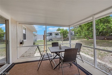 Located in a non flood zone with no flood insurance required - photo 25