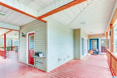 ***PRICE DROP $200,000*** Sellers are motivated! Experience - photo 27
