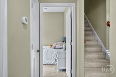 New price! Need a bit of space to spread out? Like to - photo 33