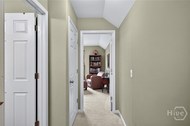 New price! Need a bit of space to spread out? Like to - photo 34