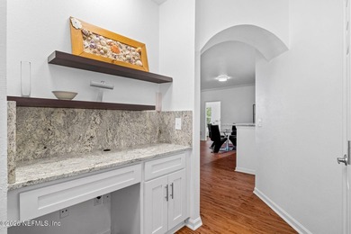 Move right into this beautifully updated condo with an attached - photo 8