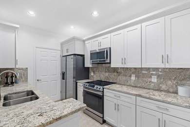 Move right into this beautifully updated condo with an attached - photo 10
