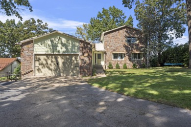 Lake Home Sale Pending in Grove, Oklahoma