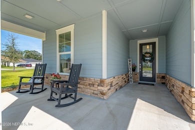 This nearly new, beautifully upgraded 3-bedroom, 2.5-bath home - photo 5