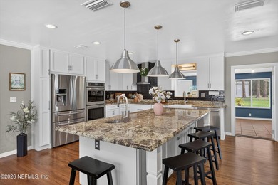 This is the hard to find property you have been searching for! - photo 8